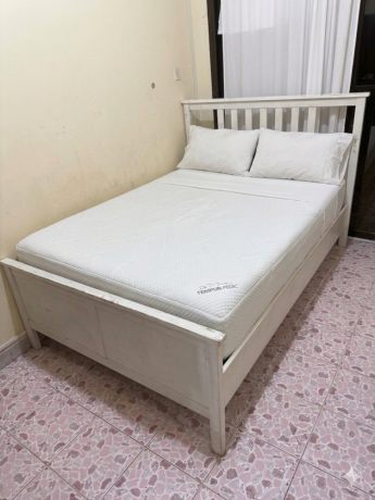 160x180-used-bed-for-sale-without-matress-big-0