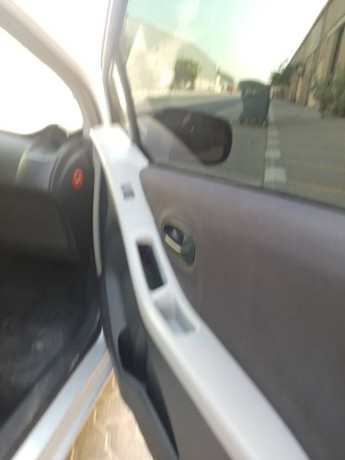 toyota-yaris-hatchback-2007-model-good-condition-just-buy-and-drive-family-car-0555894758-big-1