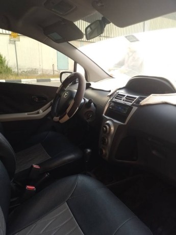 toyota-yaris-hatchback-2007-model-good-condition-just-buy-and-drive-family-car-0555894758-big-4