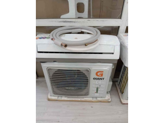 Gaint BRNAD NEW AIR CONDITIONER