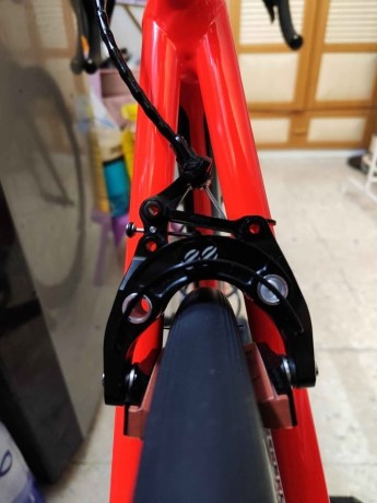 road-bike-cannondale-caad12-big-1