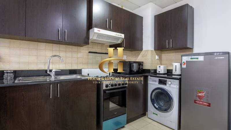 2bed-maid-luxury-furnished-vacant-on-transfer-big-1