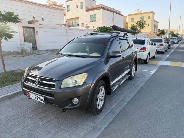 toyota-rav4-2012-big-2