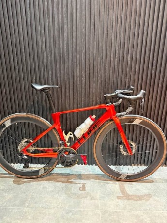 cube-agree-c62-race-big-0