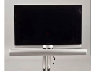 Bang and Olufsen LED Full HD TV With built in BLU-RAY