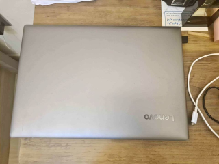 Laptop lenovo