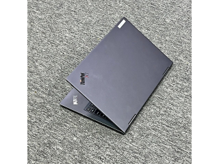 X1 Yoga, Aluminum, Core i7-10th Gen