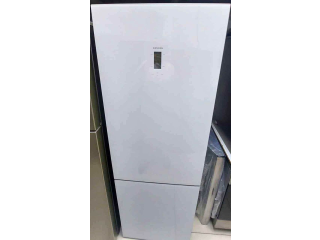 Siemens Refrigerator bottom freezer