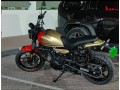 2025-royal-enfield-guerrilla-450-small-1