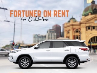 toyota-fortuner-car-rental-for-wedding-in-jaipur