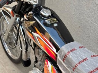 honda-125-2022-model-new-condition-hidden-information