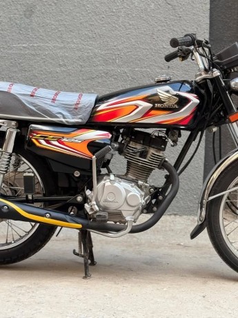 honda-125-2022-model-new-condition-hidden-information-big-2