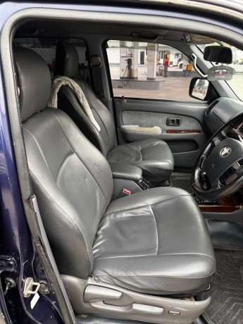 toyota-hilux-surf-1996-big-0