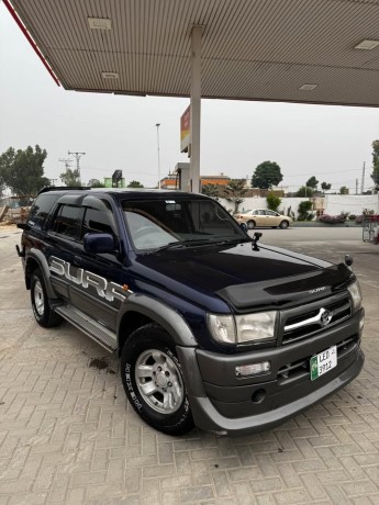 toyota-hilux-surf-1996-big-1