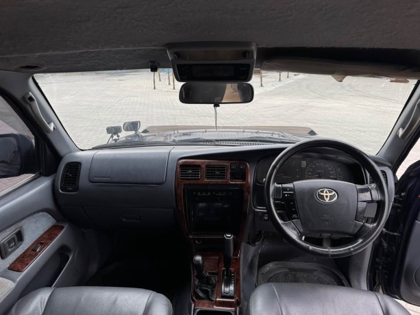 toyota-hilux-surf-1996-big-3