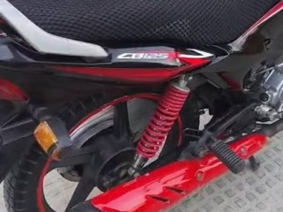 honda-125-cbf
