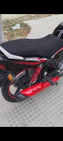 honda-125-cbf-big-0