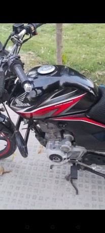 honda-125-cbf-big-4