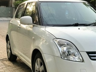 suzuki-swift-dlx-model-2018-in-original-condition