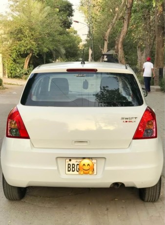 suzuki-swift-dlx-model-2018-in-original-condition-big-3