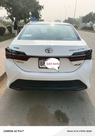 toyota-corolla-altis-bank-lease-big-1