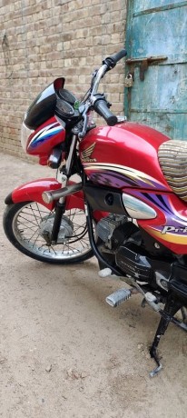 honda-pridor-2013-totally-geniune-conditon-like-new-big-4