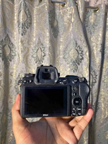 nikon-z6ii-with-viltrox-35mm-18-big-2