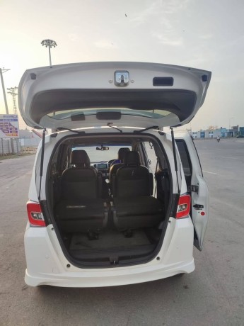 honda-freed-big-4