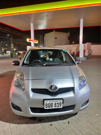 vitz-201015-big-0