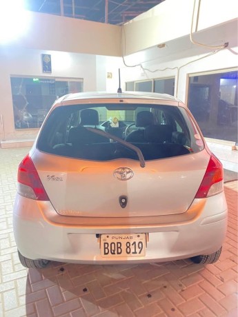 vitz-201015-big-1