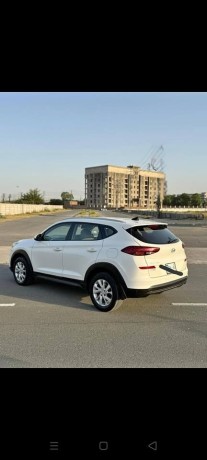 hyundai-tucson-fwd-model-2020-hardtop-variant-total-genuine-82k-mileage-2nd-owner-no-work-require-big-0