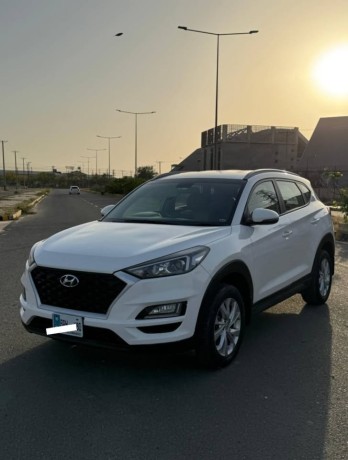 hyundai-tucson-fwd-model-2020-hardtop-variant-total-genuine-82k-mileage-2nd-owner-no-work-require-big-4