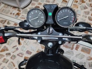 suzuki-150-gs