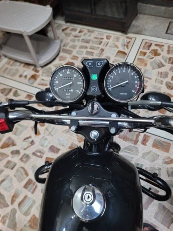 suzuki-150-gs-big-0