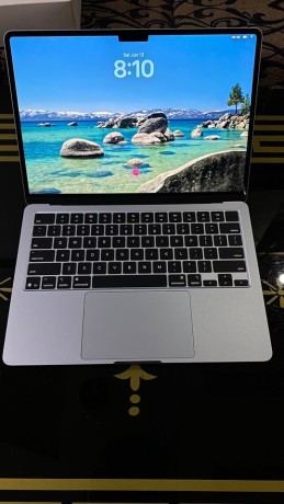 macbook-air-2025-m4-13-inch-256gb-big-1