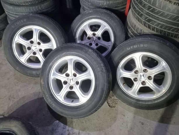 honda-reborn-15-inch-rims-tyres-big-2