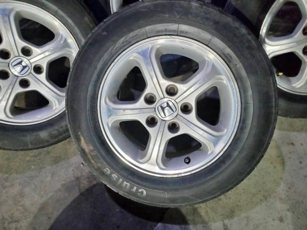 honda-reborn-15-inch-rims-tyres-big-4
