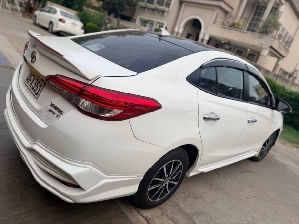 yaris-15-full-option-2021-model-lush-condition-like-new-big-3