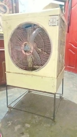 12wold-aircolar-sali-ka-liyae-hae-6000-nashtabad-malik-por-maa-whtsapp-nmabar-03075263954-big-0