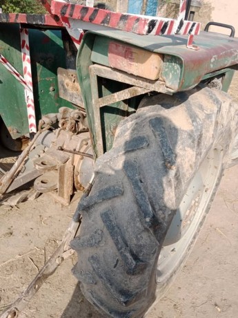 tractor-for-sale-model-8-green-demand-980000-location-okara-hidden-information-big-2