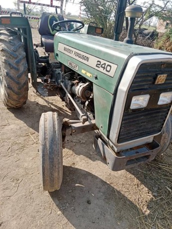 tractor-for-sale-model-8-green-demand-980000-location-okara-hidden-information-big-3